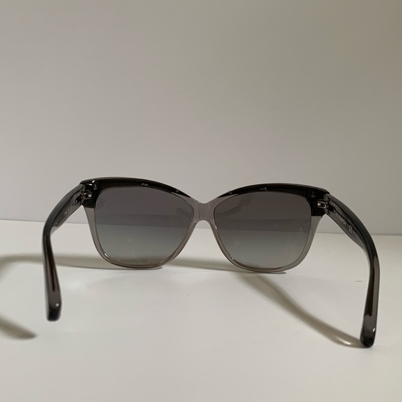 ‼️SOLD‼️ Tory Burch Retro Cat Eye Grey Sunglasses - Picture 4 of 8